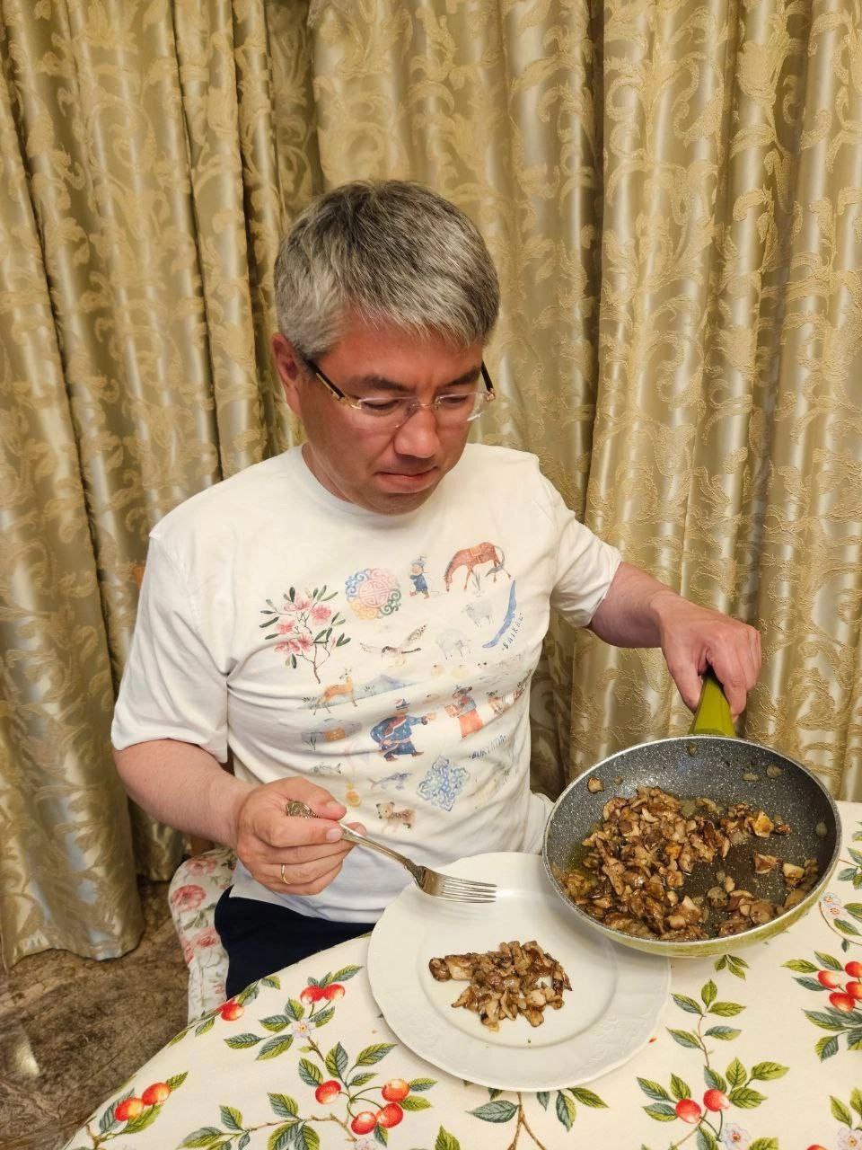 Фото Главу Бурятии назвали лидером креативных индустрий