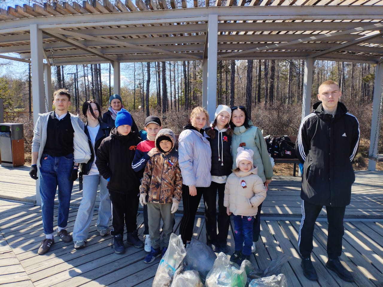 Фото «Экологический десант» прошел в Северо-Байкальском районе Бурятии