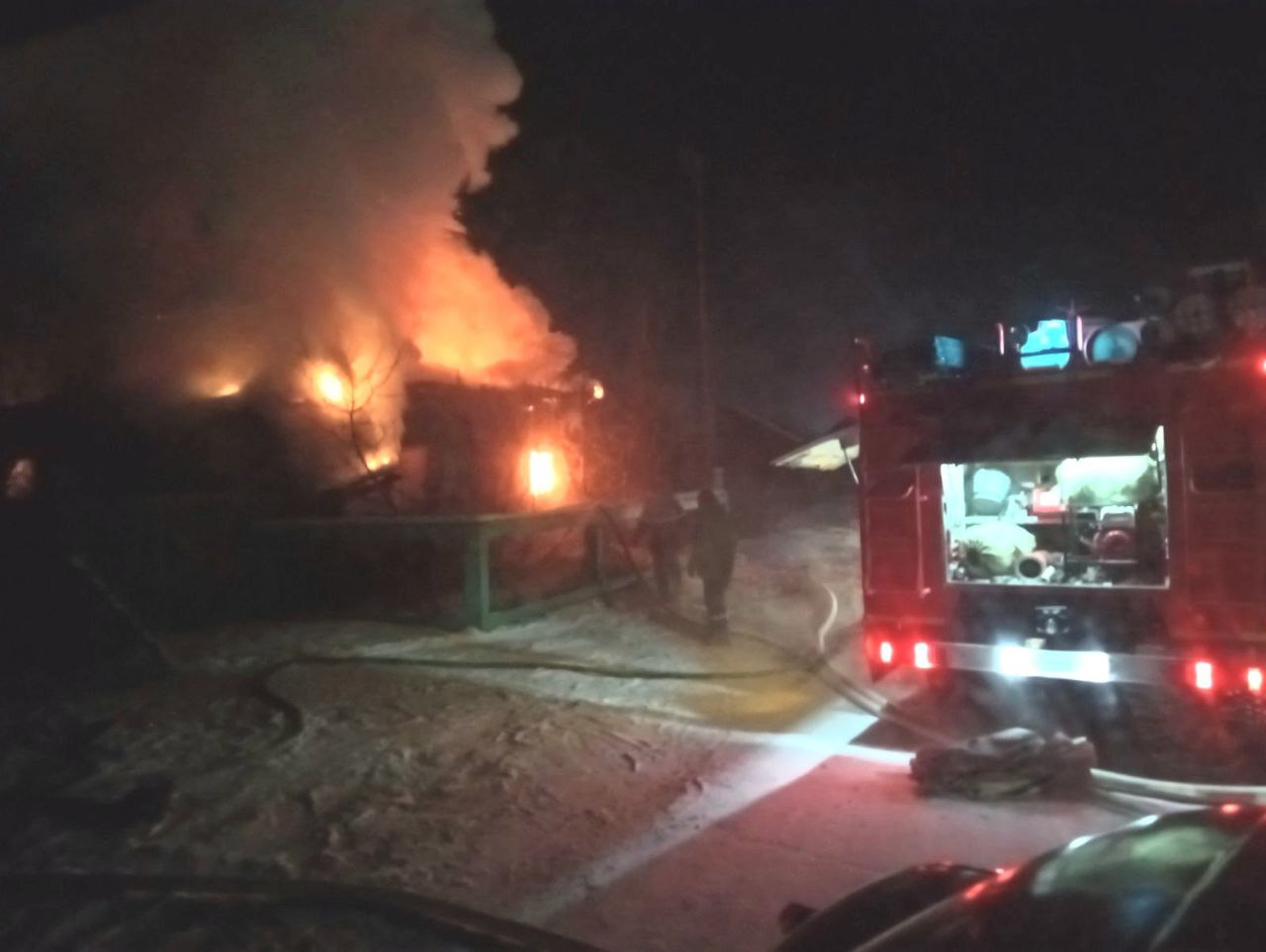 Фото В Бурятии из-за перекала печи сгорел очередной дом