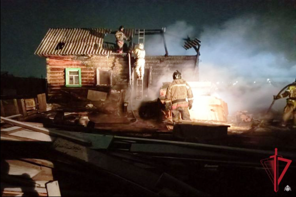Фото Пожилого улан-удэнца обокрали соседи, а сожительница подожгла его дом