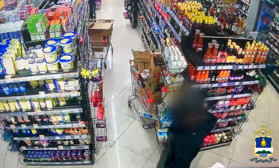 Фото Майонез, ветчина, шампунь: Жители Бурятии начали красть продукты и бытовую химию