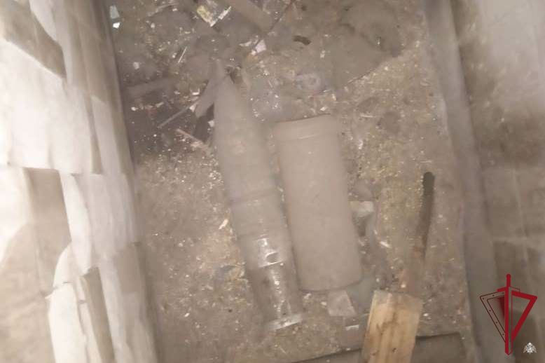 Фото Улан-удэнец нашел снаряд в недавно купленном гараже
