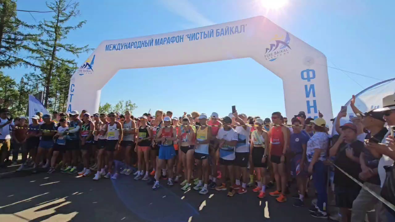 Фото В Бурятию на марафон «Чистый Байкал» съехались любители бега из 36 регионов России