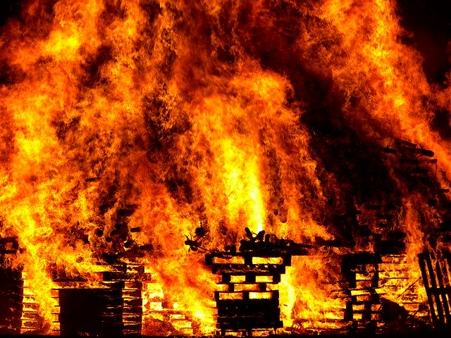 Фото Лагерь олимпийского резерва горел в Бурятии