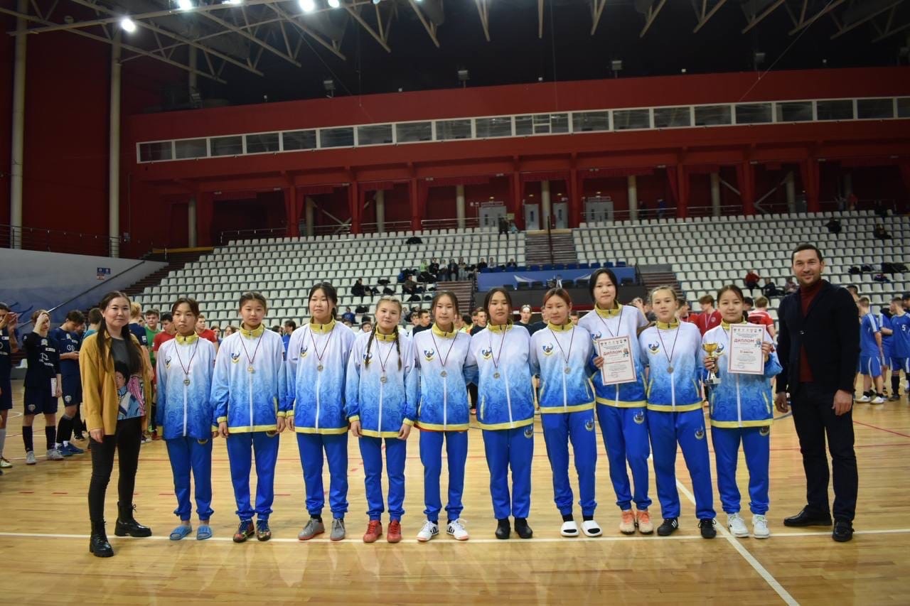 Фото Команда школьников Бурятии едет на финал Всероссийских соревнований по мини-футболу