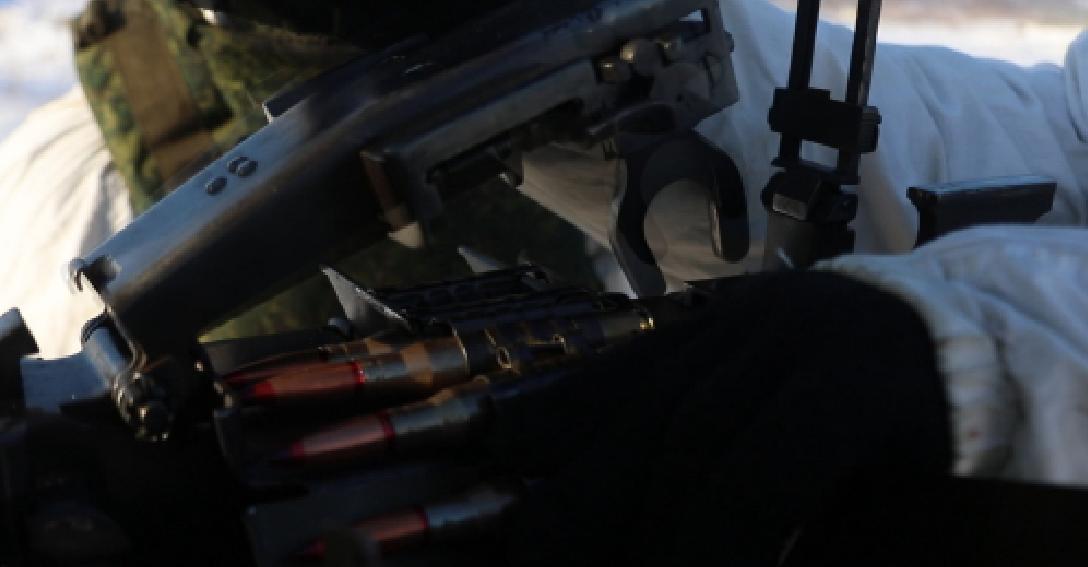 Фото В Бурятии военнослужащих ВВО учат стрелять из крупнокалиберных пулемётов