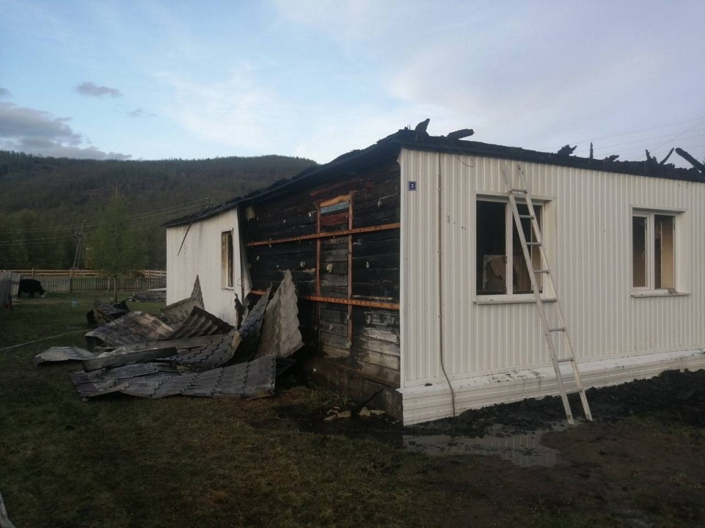 Фото Ремонт сгоревшей школы в районе Бурятии обойдется почти в 2 млн рублей 