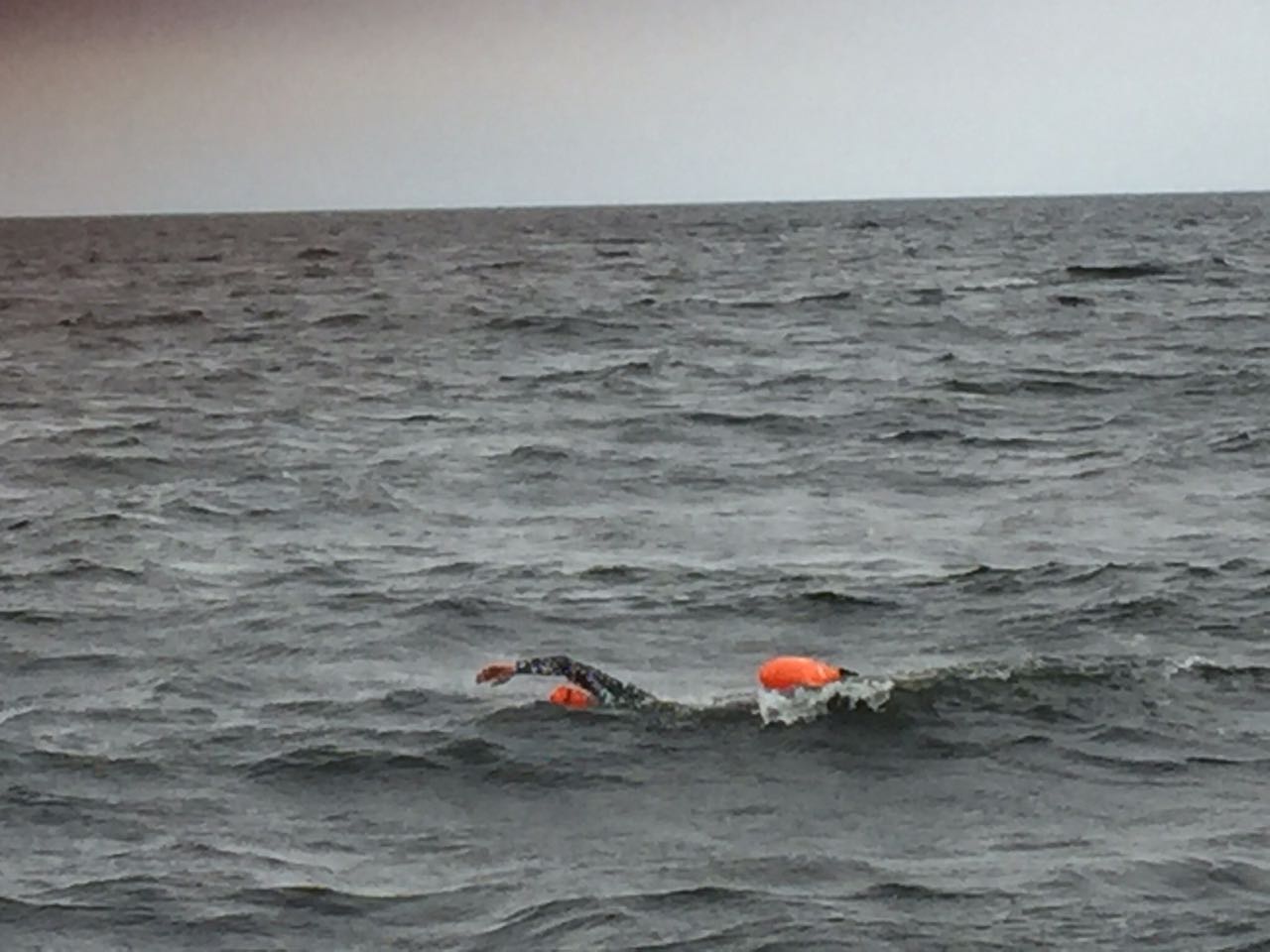 Фото Юрист из Германии намерен переплыть 50-километровую дистанцию на Байкале