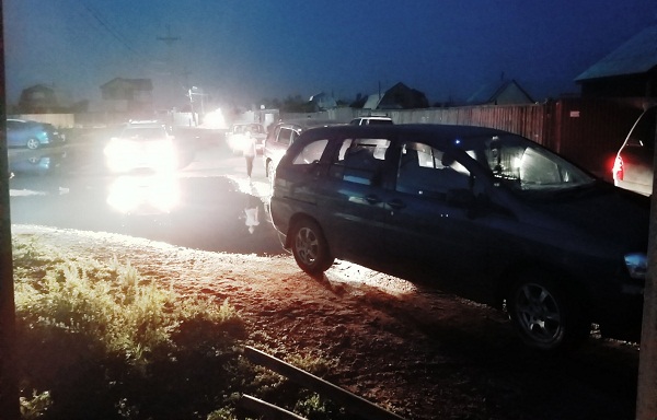 Фото Минтранс Бурятии ответил жителям СНТ "Восход", перекрывшим трассу из-за отсутствия света