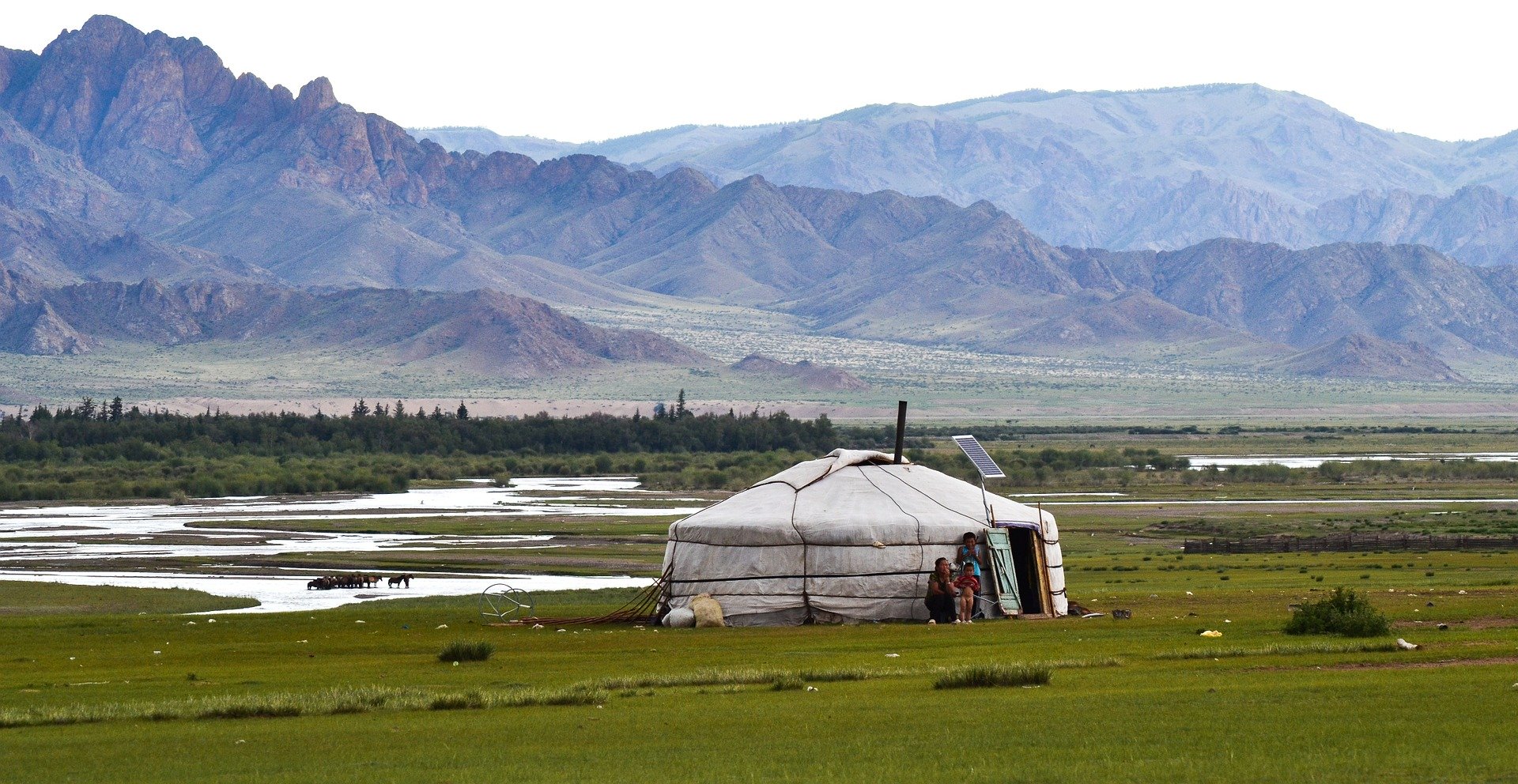 Фото Жители Бурятии заплутали в лесу и ушли в Монголию