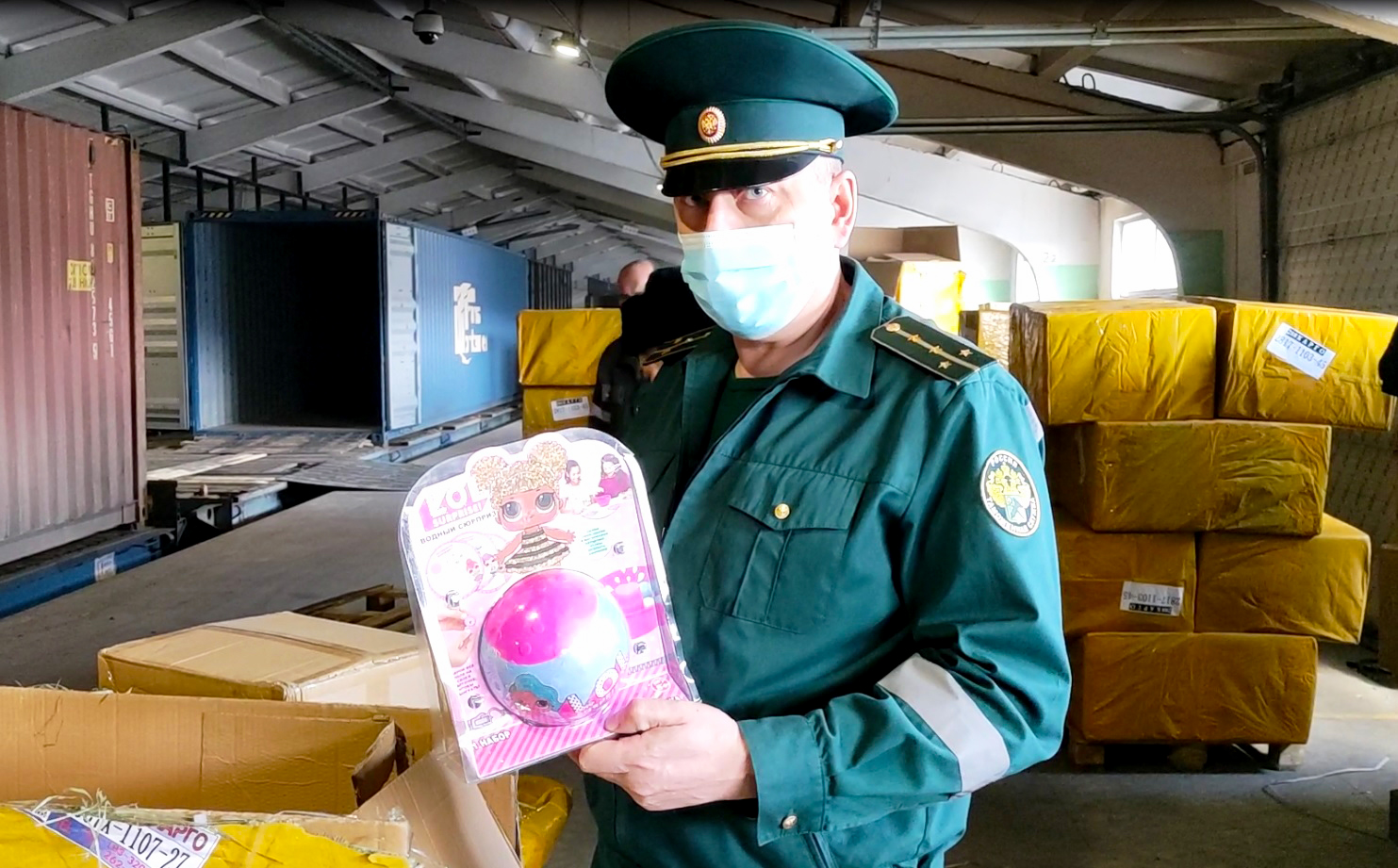 Фото В Бурятии уничтожили более 23 тыс. кукол и другие подделки на 31,8 млн. рублей