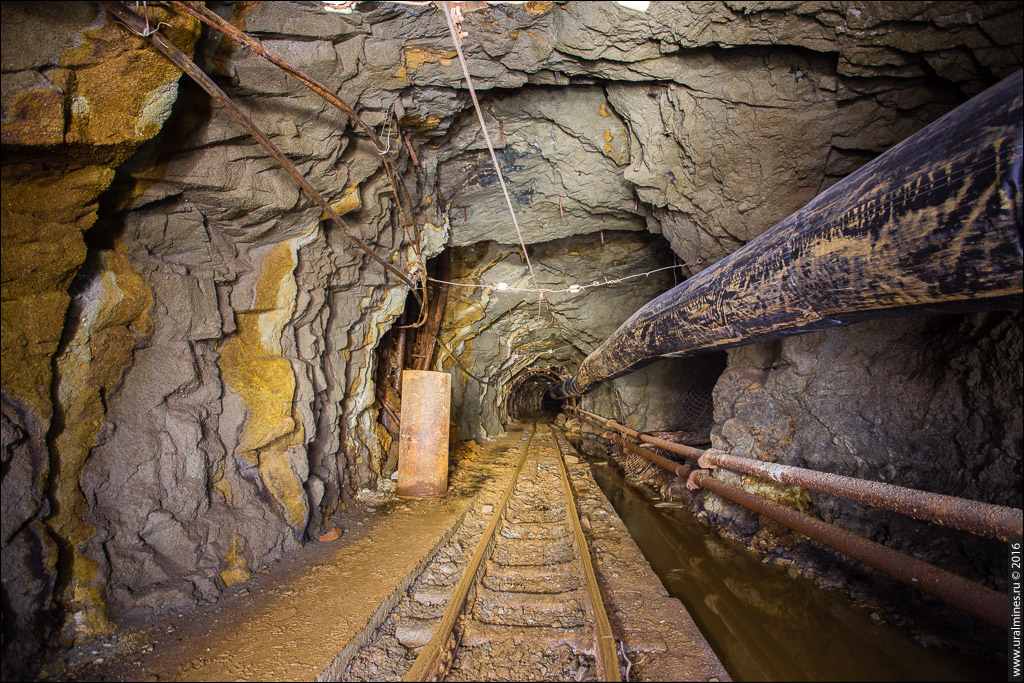 На золотом руднике в Бурятии во время работ пострадали люди