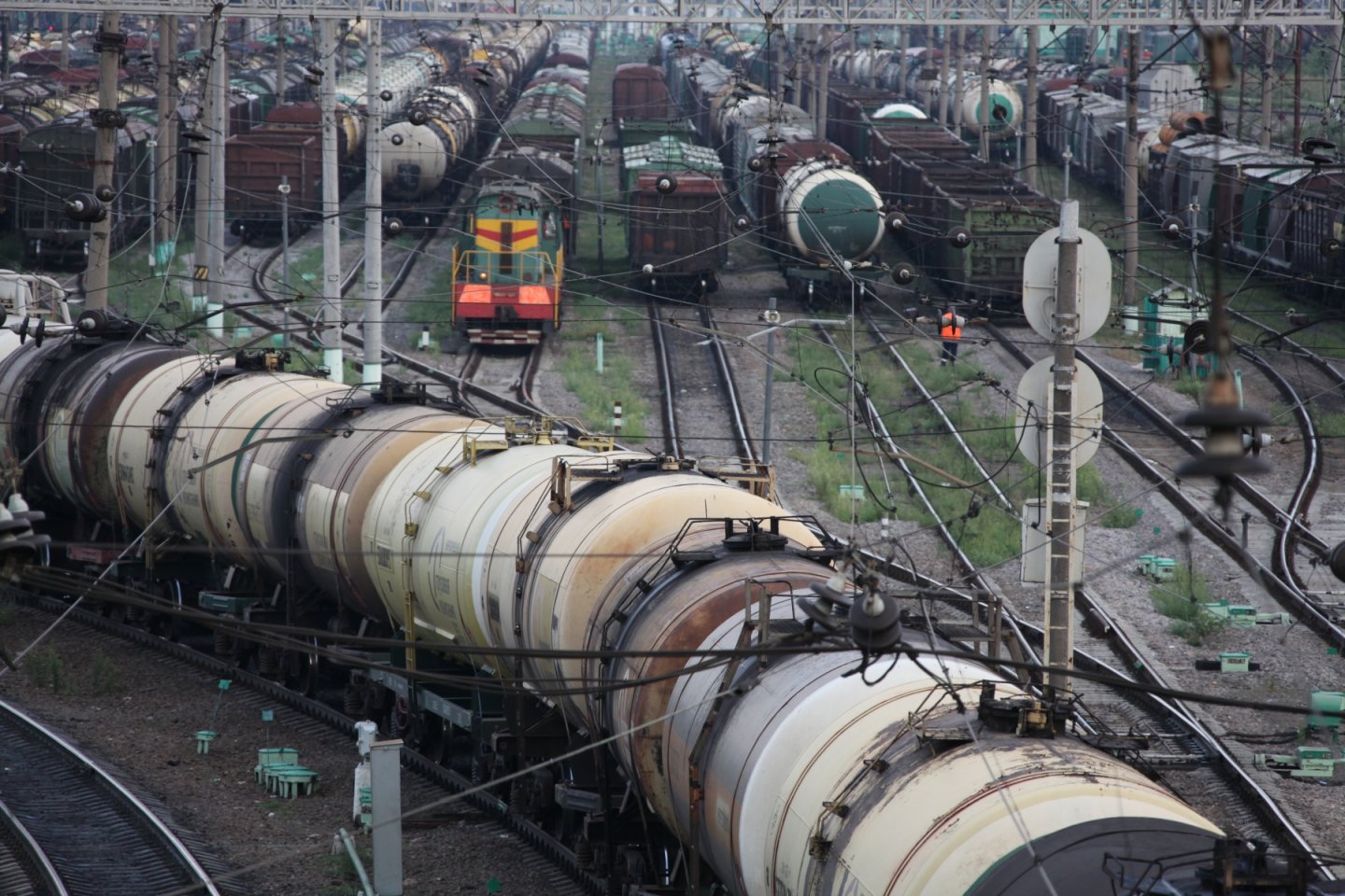 Фото Железнодорожники в Северобайкальске украли 10 тонн дизтоплива