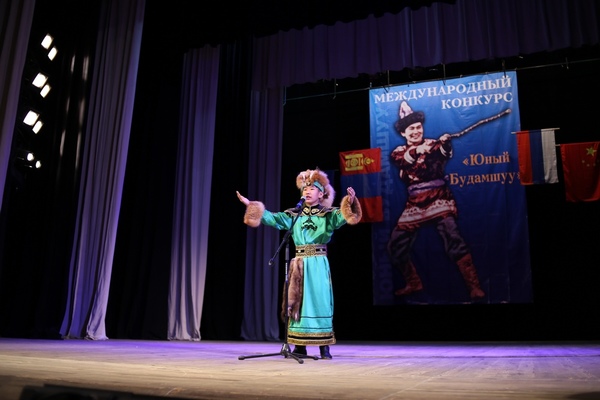 Фото «Юный Будамшуу-2020» будет выбран в Улан-Удэ
