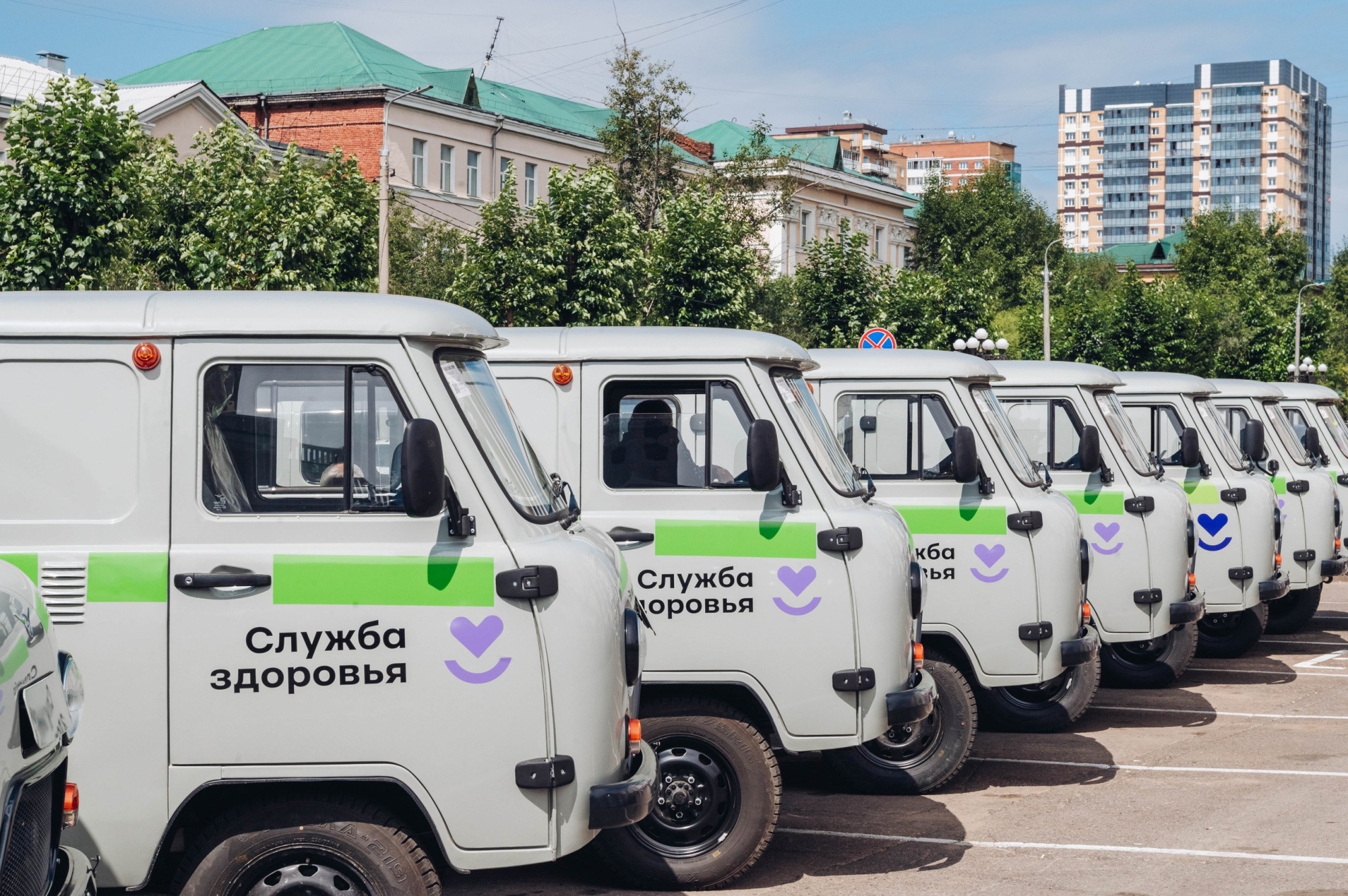 Фото Больницы Бурятии получили 26 новых автомобилей УАЗ