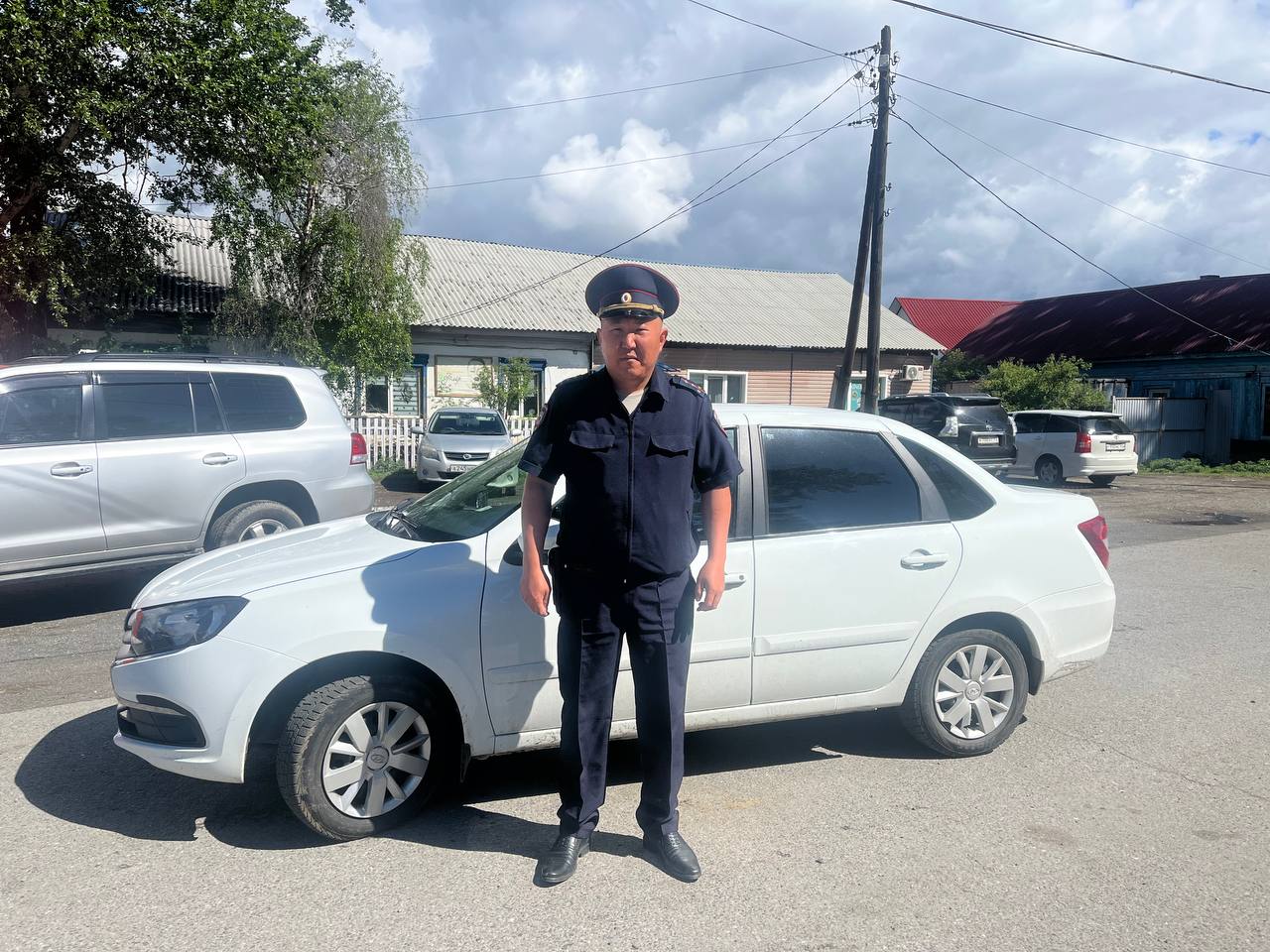 Фото Стражи порядка нашли потерявшегося малыша в районе Бурятии