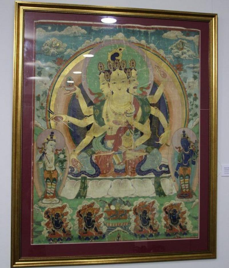 Фото Национальному музею Бурятии преподнесли буддийскую икону, написанную Данзаном Дондоковым