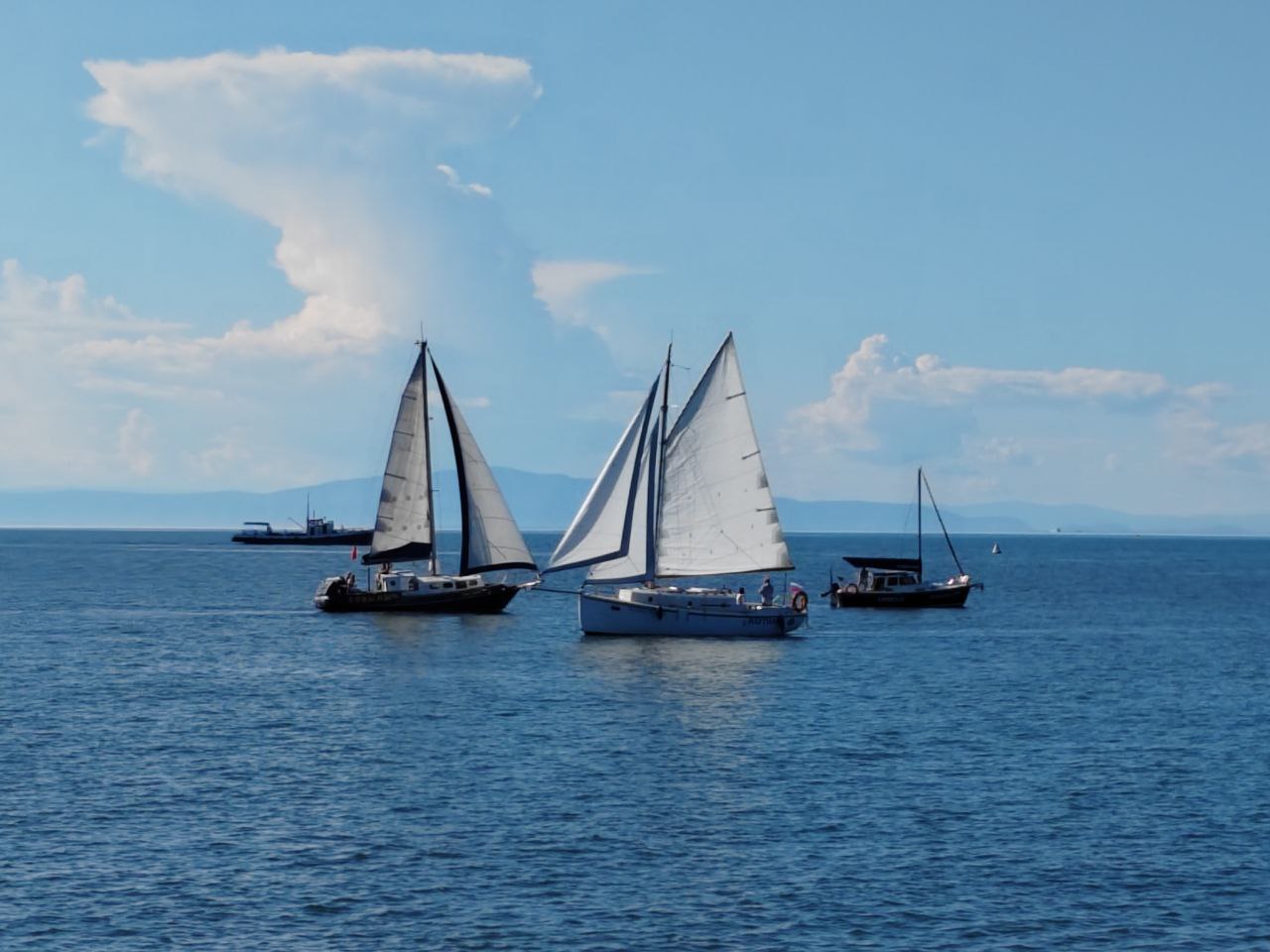Фото Бурятии пообещали 10 миллионов туристов на Байкале 