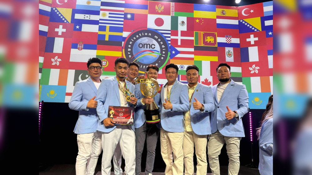 Фото Мужская сборная парикмахеров из Монголии победила на чемпионате мира