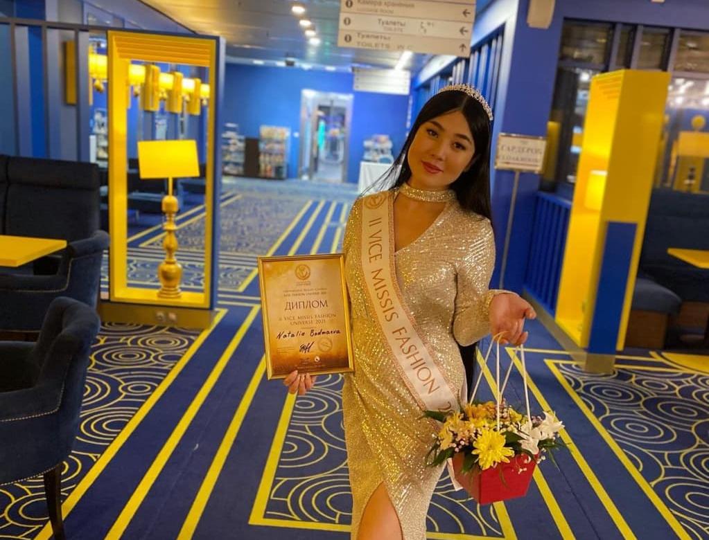 Фото Девушка из Бурятии взяла приз на мировом шоу красоты