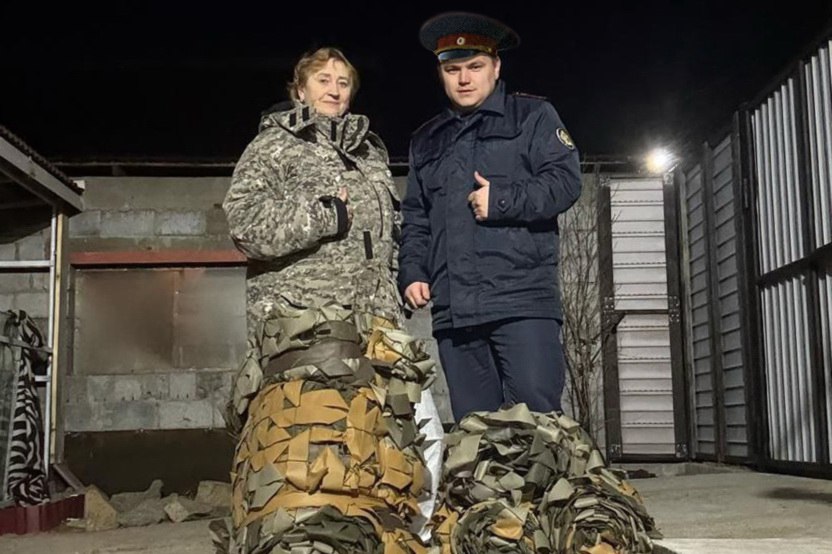 Фото В Бурятии осужденные сплели десять маскировочных сетей
