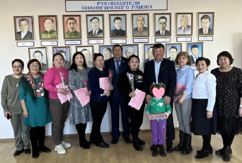 Фото В районе Бурятии шесть многодетных семей получили сертификат на 3,5 млн рублей