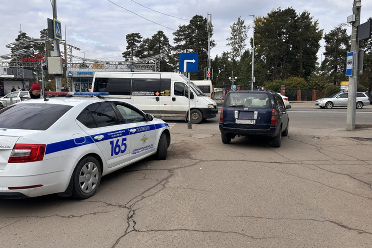 Фото В Улан-Удэ пенсионерка на иномарке задавила пешехода