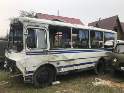 Фото В Бурятии проверят перевернувшийся автобус, на котором студенты ехали со сборов
