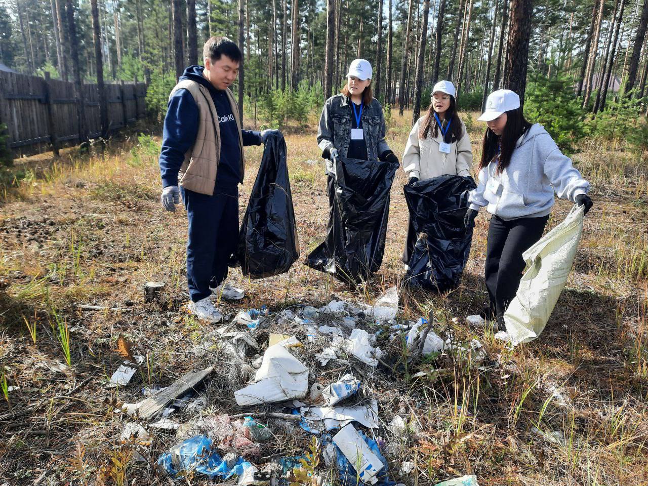 Фото В Улан-Удэ ТОСы провели конкурс по сбору мусора «Чистые игры»