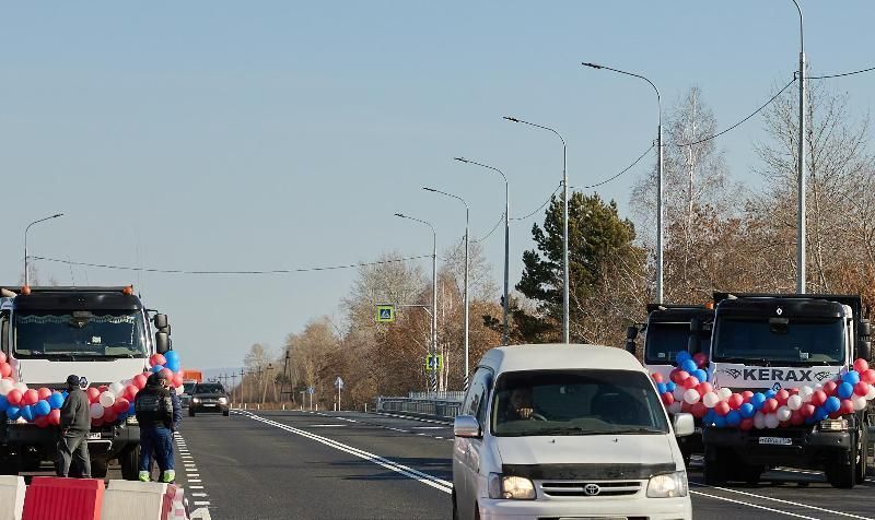 Фото В Бурятии торжественно открыли обновленный участок трассы Р-258 «Байкал»