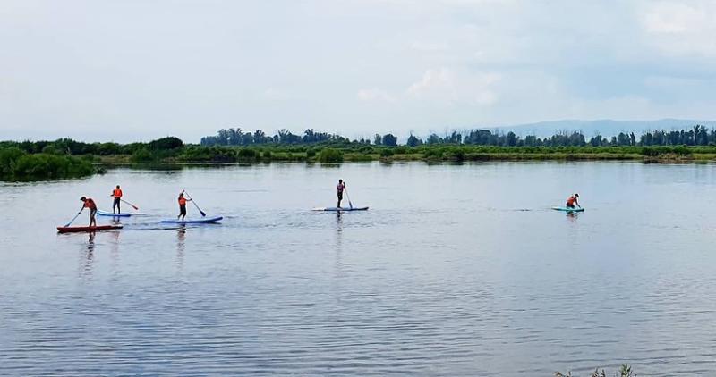 Фото "Трудных" подростков из Улан-Удэ обучили SUP-серфингу