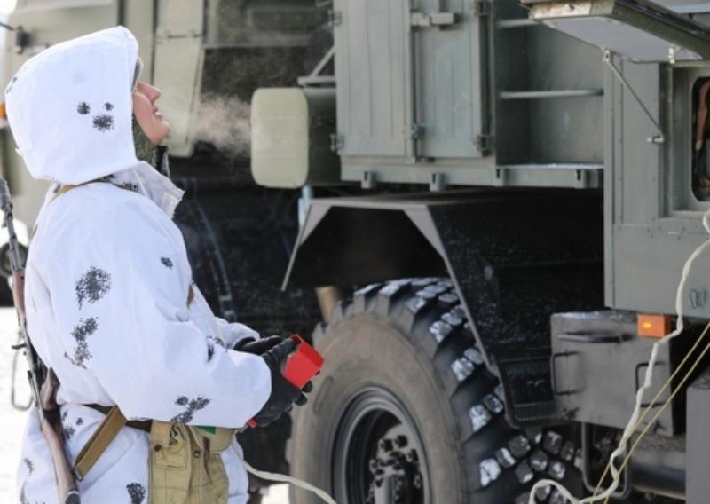 Фото Военнослужащие ВВО в Бурятии совершенствуют навыки вождения боевых машин по пересеченной местности