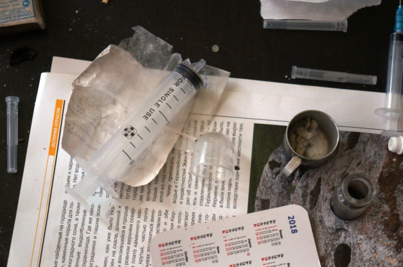 Фото В одном из СНТ Улан-Удэ содержали наркопритон
