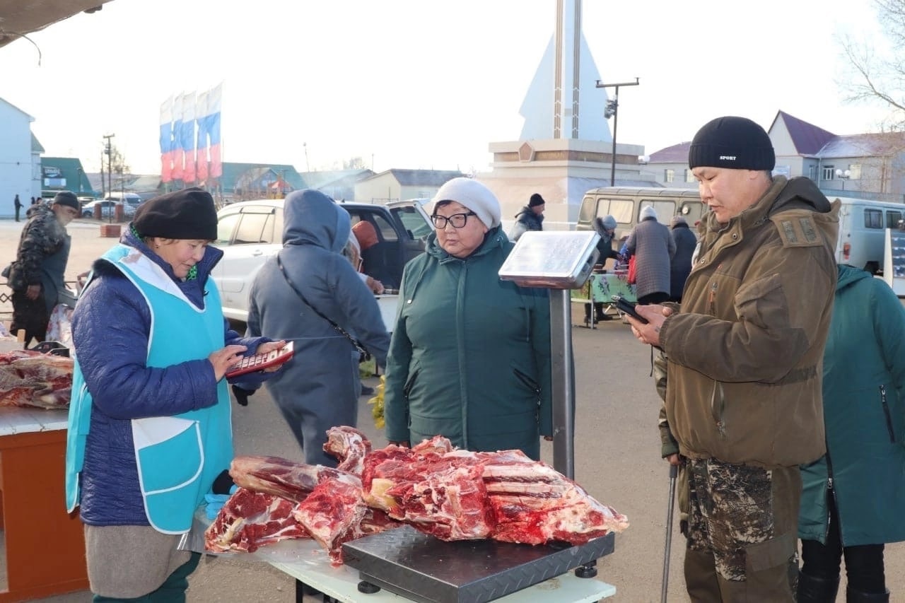 Фото Жители бурятского села запаслись мясом к зиме