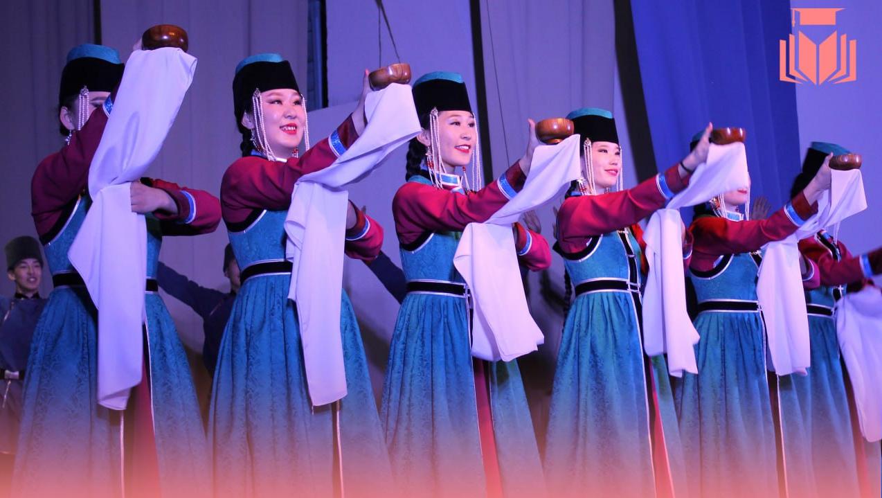 Фото В Улан-Удэ студенты БГСХА провели благотворительный концерт в поддержку участников СВО