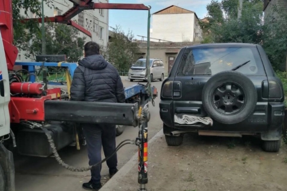 Фото В Улан-Удэ любитель выпить за рулем лишил свою семью автомобиля