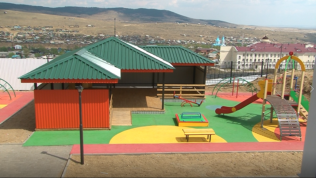 Фото В городе Бурятии построили первый муниципальный сад за полвека