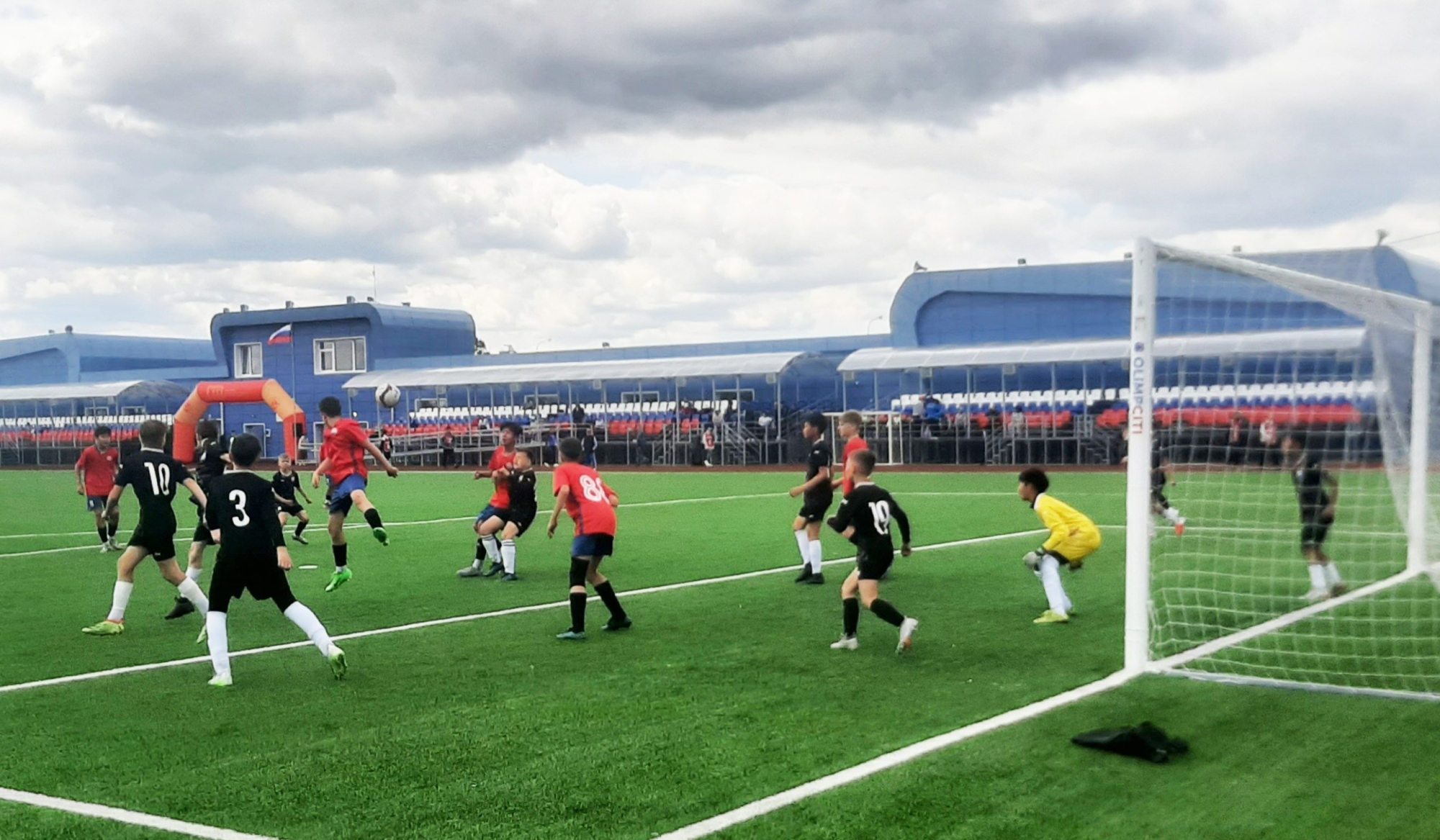 Фото В Бурятии проходят матчи первенства России по футболу среди мальчиков 2012 года