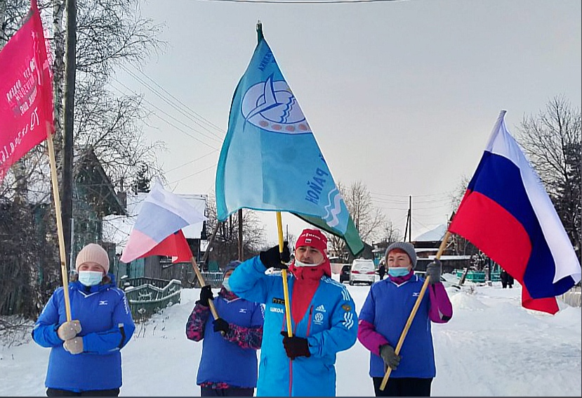 Фото Ориентировщики Бурятии пробежали с флагом по Прибайкалью (ФОТО)
