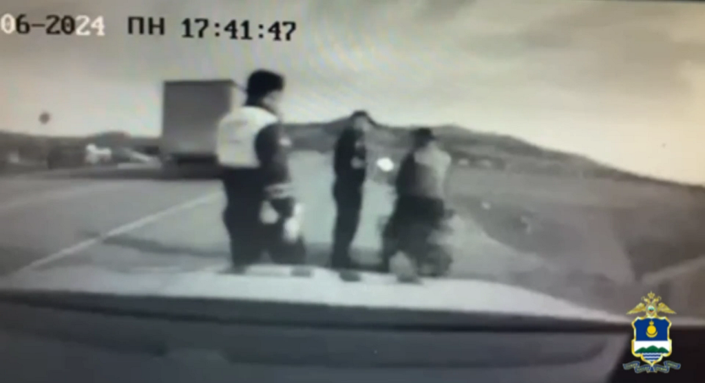 Фото В районе Бурятии поймали пьяного мотоциклиста без прав