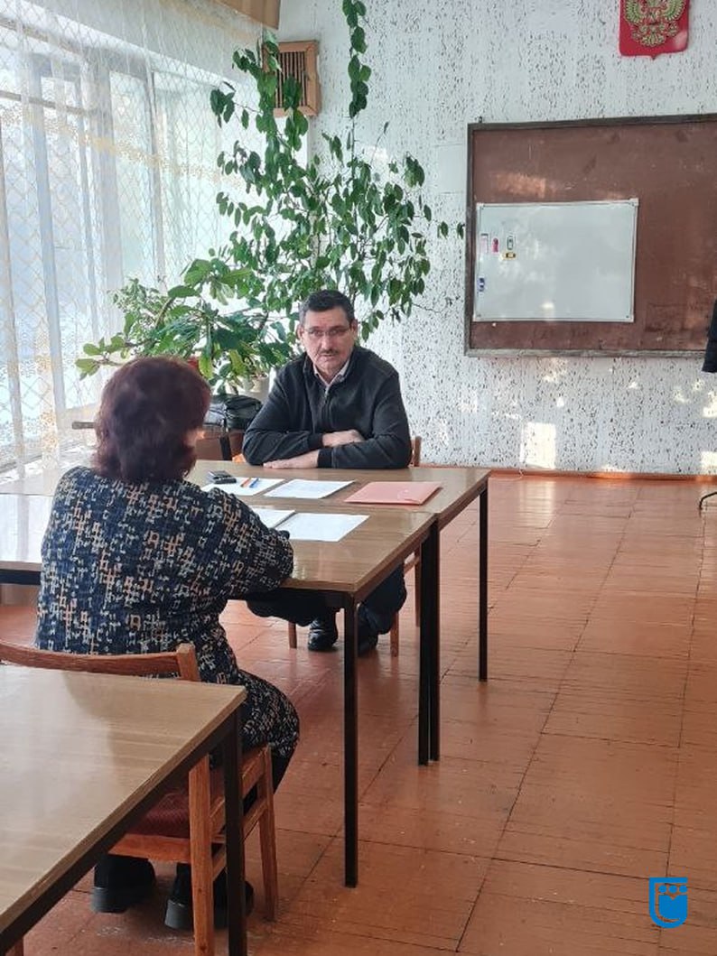 Фото Депутат Улан-Удэнского городского совета депутатов провел прием граждан