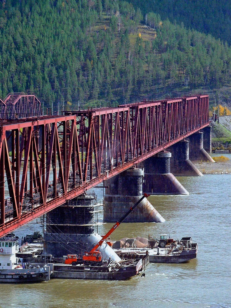 Фото Реконструкцию моста через Селенгу планируют завершить до конца 2019 года