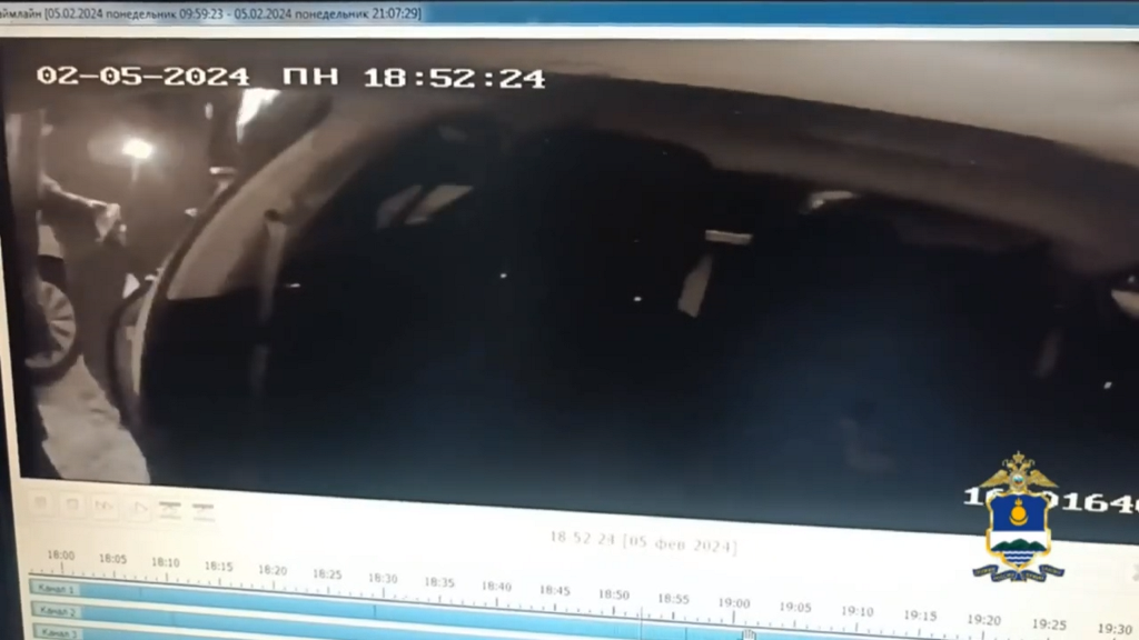 Фото В Улан-Удэ попытка водителя дать взятку сотрудникам ГИБДД попала на видео