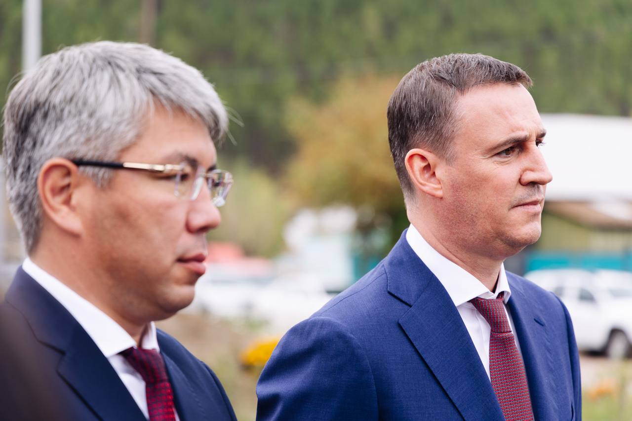 Фото Дмитрий Патрушев и глава Бурятии обсудили развитие агропромышленного комплекса и экологию региона