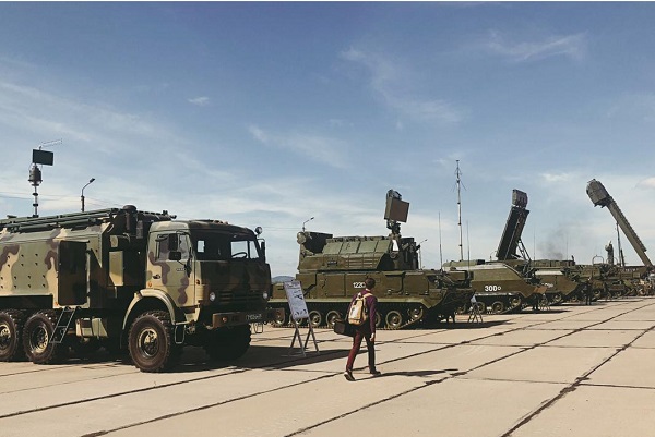 Фото В Улан-Удэ открылся военно-технический форум «Армия-2019»