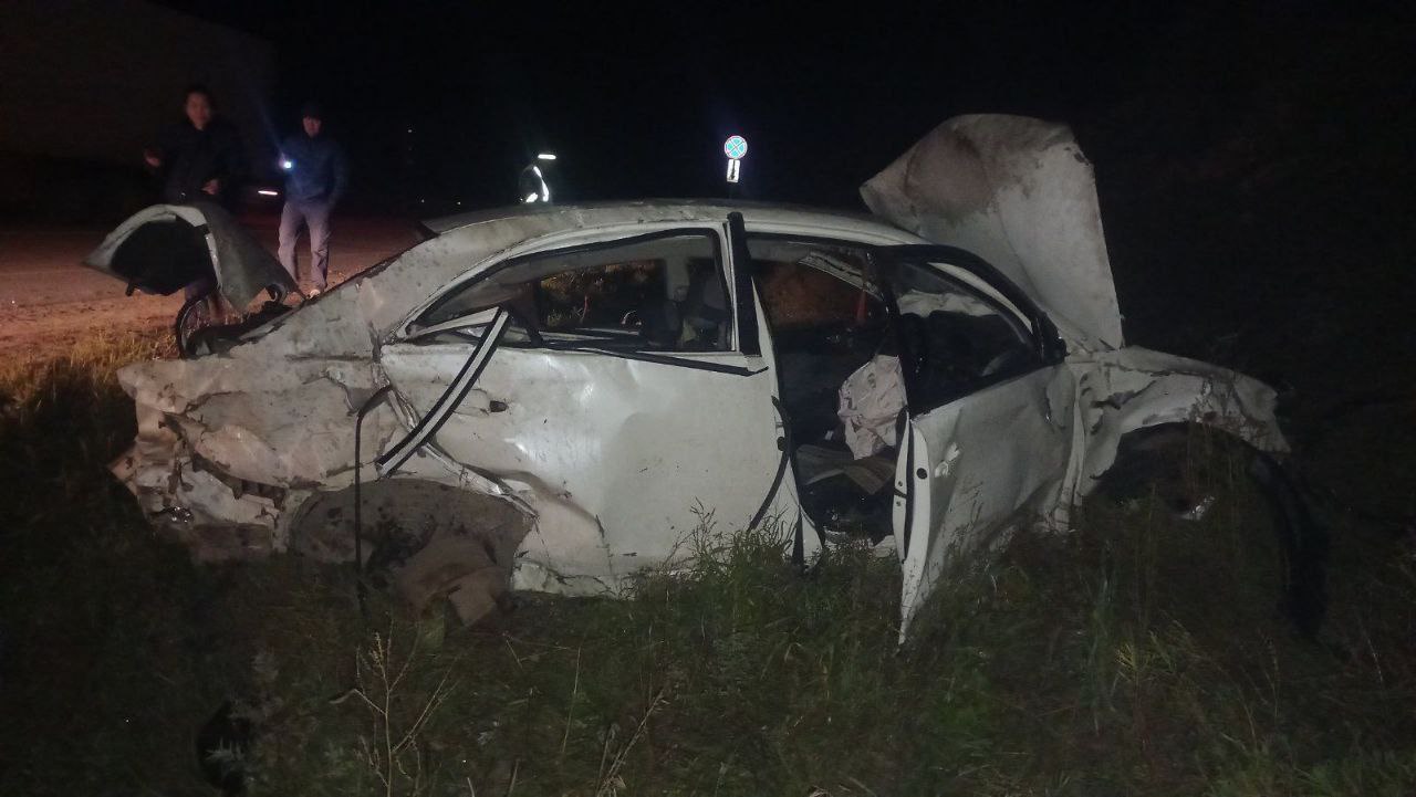 Фото В Бурятии несовершеннолетний водитель отправил четверых друзей на больничную койку