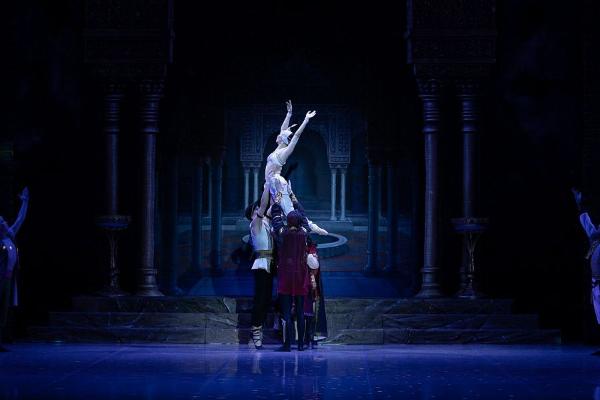 Фото Глава Бурятии посетил премьеру балета «Тысяча и одна ночь» (ФОТО)