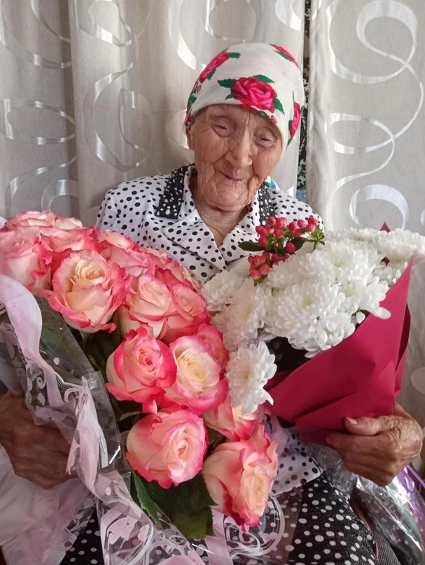 Фото Жительница Хоринского района Бурятии отметила свой 95-й день рождения