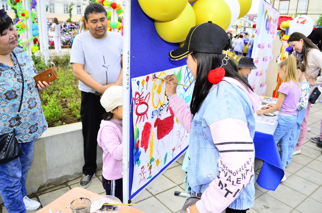 Фото В Улан-Удэ дети и педагоги остались в восторге от детского праздника 
