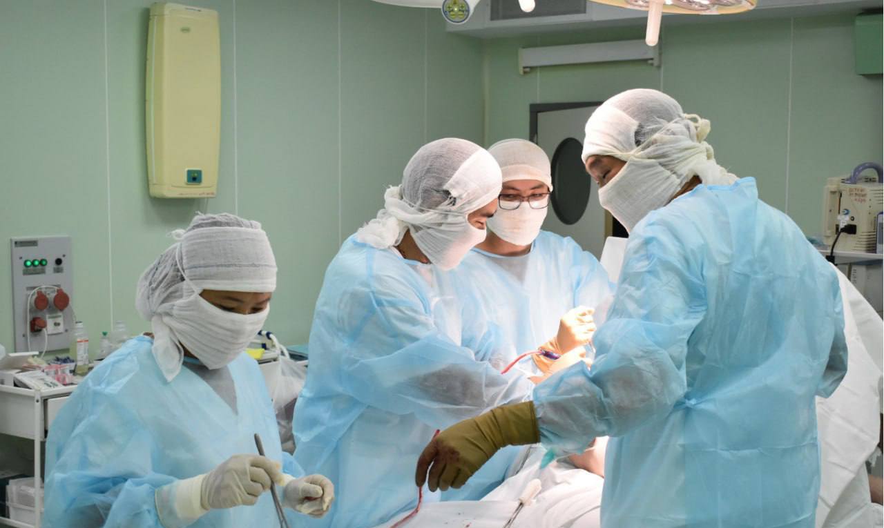 Фото В Улан-Удэ врачи поставили на ноги пенсионерку с переломом бедра